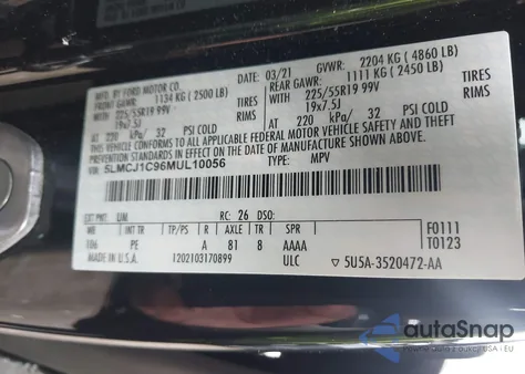 2021 Lincoln Corsair Standard z USA, uszkodzony, nr VIN 5LMCJ1C96MUL10056